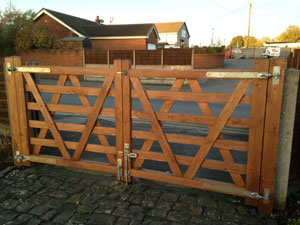 Wooden Front Gates Knutsford